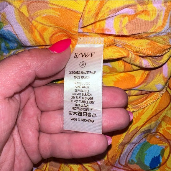 New with tags S/W/F Smocked Wide-Leg Pants - Picture 8 of 8